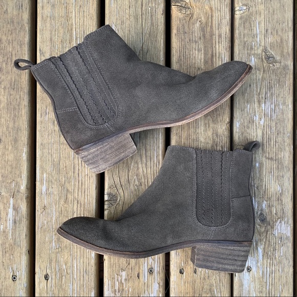 Splendid Shoes - Splendid Olive Suede Stretch Panel Booties, Size 7